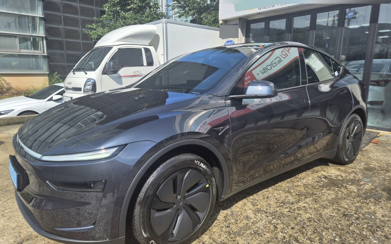 테슬라 주니퍼Y